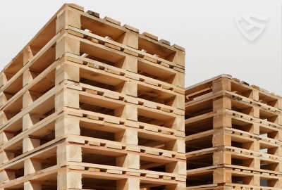 Customized wooden pallets