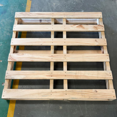2-Way Wooden Pallets