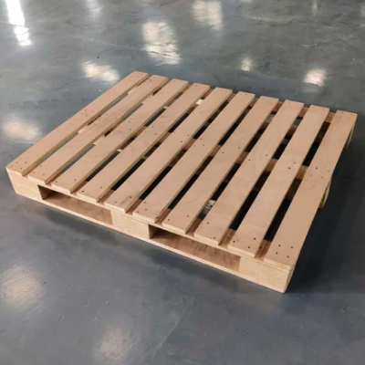 4-Way Wooden Pallets